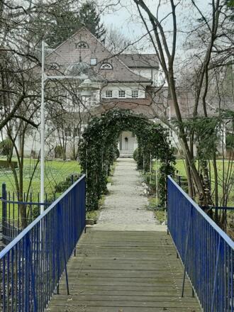 Falk Villa