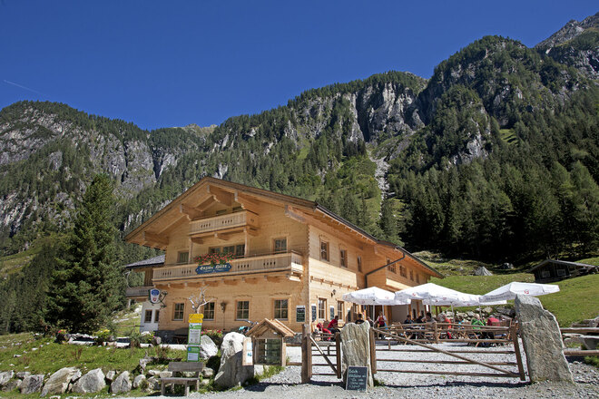 Enzian Hütte - gemütliche Einkehr