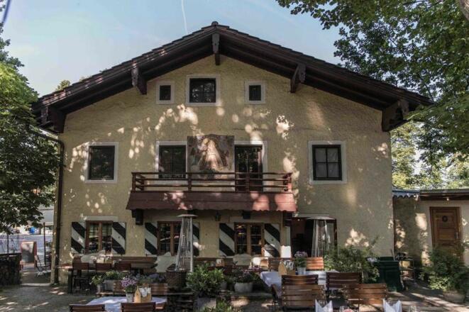 © Schlosswirtschaft Maxlrain