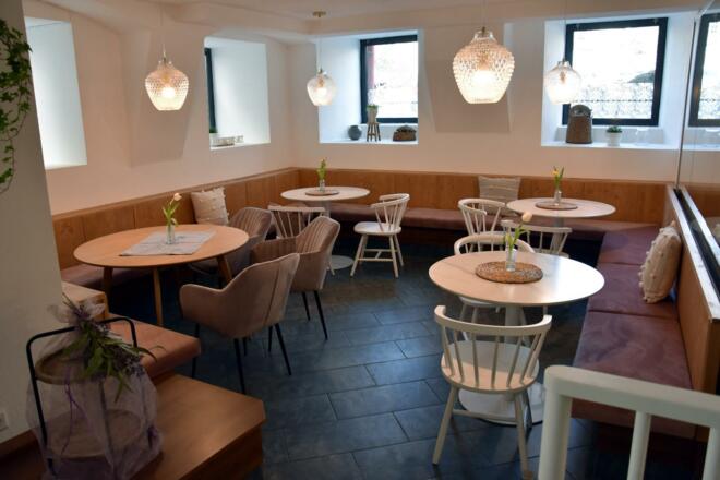 Cafe