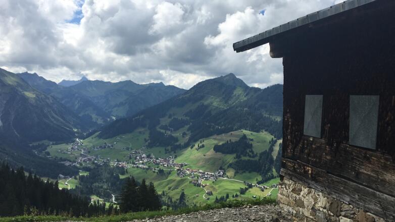 Panorama-Bergwanderung im Kleinwalsertal