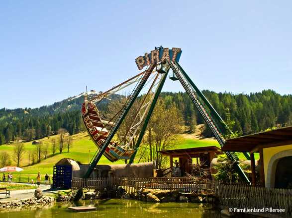 Piratenschiff am Pillersee Familienland