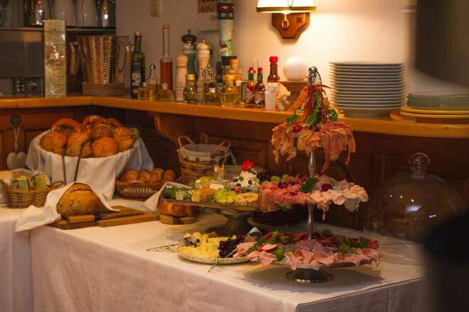Hotel Alpenblick Riedering - Frühstücksbuffet