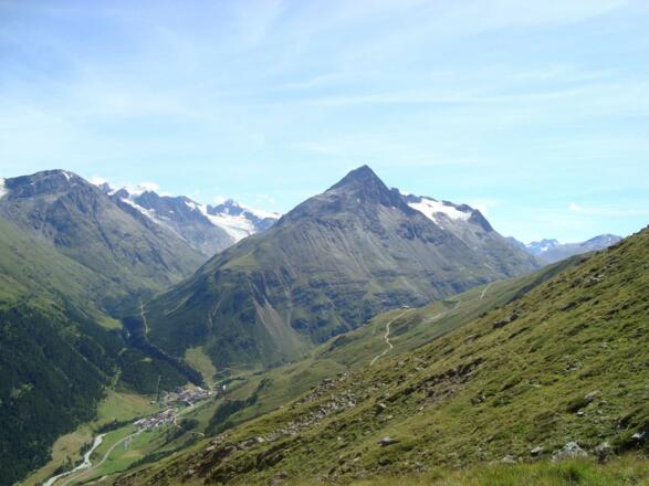 Ausblick nach Vent vom Höhenweg Sonnberg