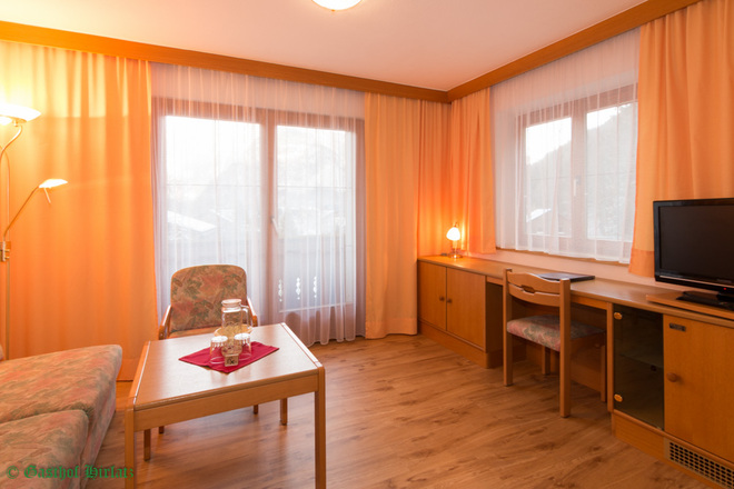 Gasthof Hirlatz, Juniorsuite, Wohnbereich