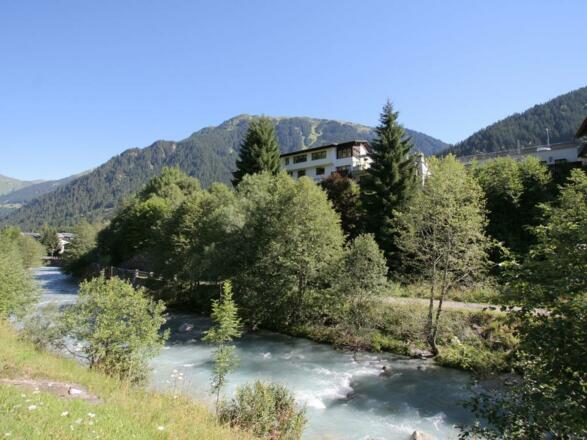 Alt Montafon Sommer an der Ill