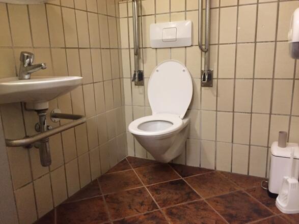 Rolli-WC in der Engalm