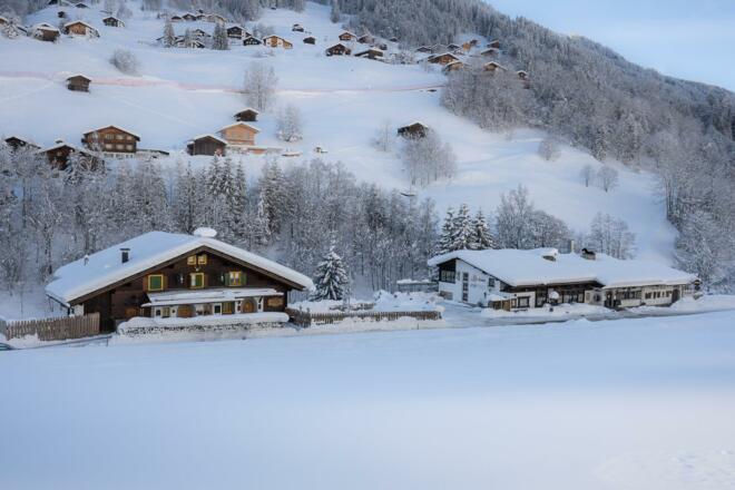 Alt Montafon Winter-Blick auf TalABFAHRT