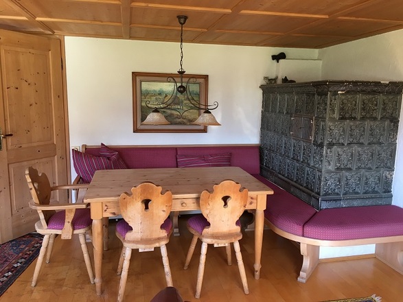 Alpenrose Kachelofen