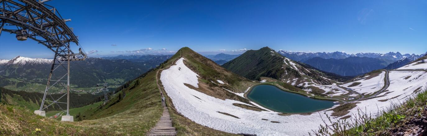 Panorama von der Kanzelwandbahn-Bergstation