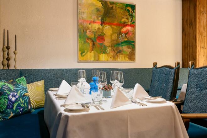 Restaurant2 (2)