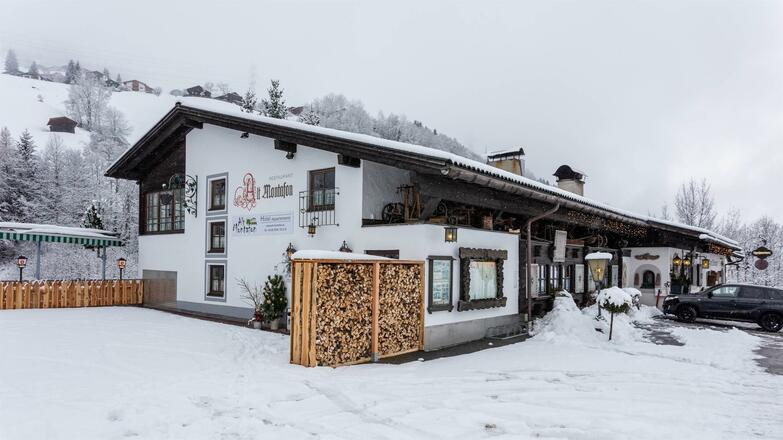 Alt Montafon Eingang Rezeption Winter