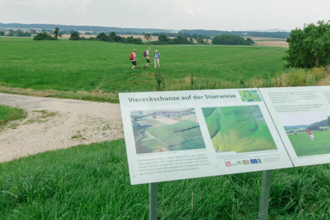 Infotafel an der Keltenschanze