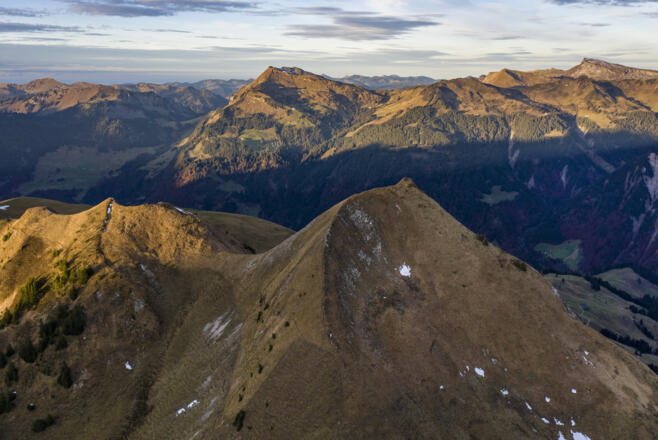 Toblermann im Hintergrund Diedamskopf