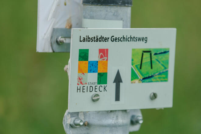 Beschilderung am Laibstädter Geschichtsweg