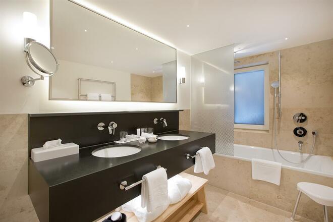 Neu renoviertes Badezimmer