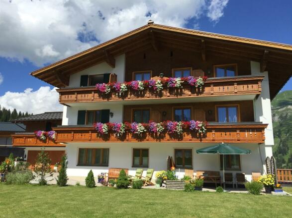 Sommer Aussenansicht