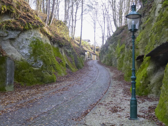 Straße der Kellergröppe in Raab. Z03