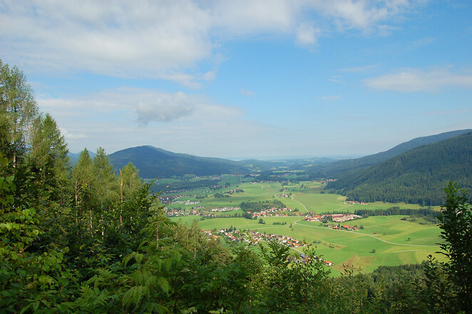 Herrlicher Ausblick auf Inzell und weiter zum Chiemsee