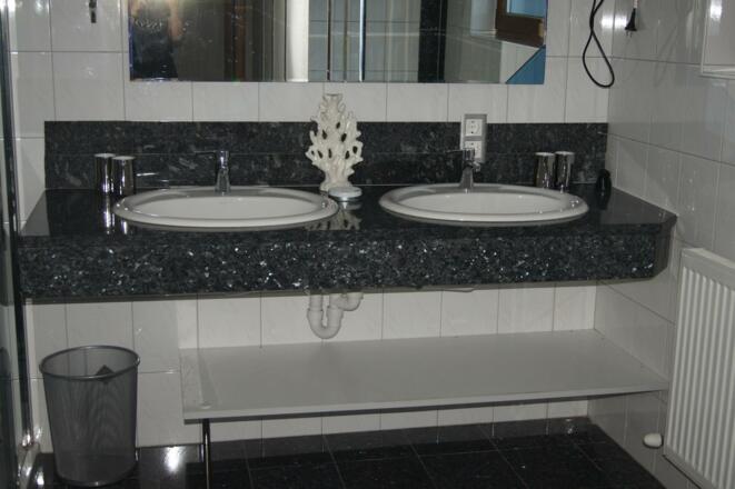 Dusche mit WC
