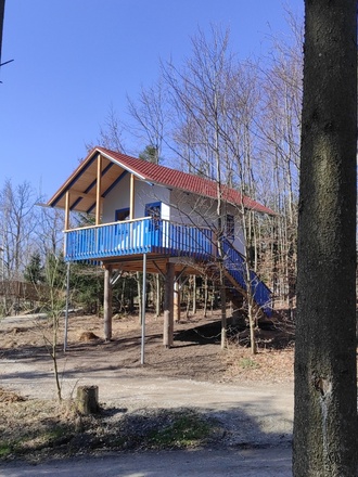 Baumhaus Frau Holle Außenansicht