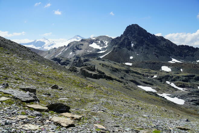 auf dem Weg zur Lizumer Sonnenspitze (Blickrichtung Süden; im Hintergrund der Lizumer Reckner)