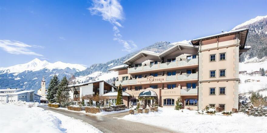 Hotelansicht Winter