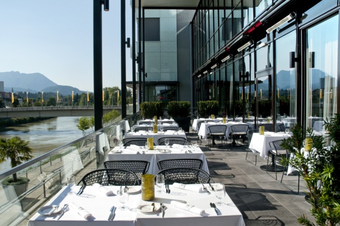 Terrasse Hotel Voco Villach