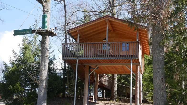 Baumhaus Heidi Außenansicht