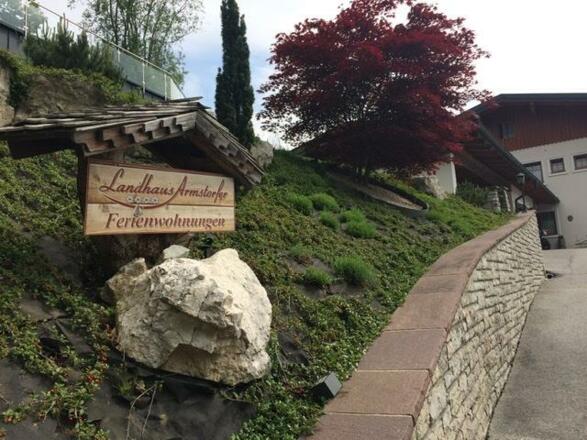 1CA6FAE9-CACE-4144-B9D5-2037868A283A