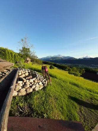 F4C2394D-EEDE-4CCF-9C43-3B4057A075B4