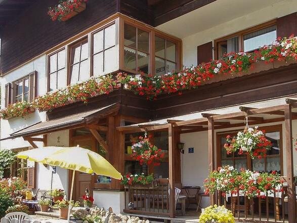 Aussen-Gaestehaus Richter