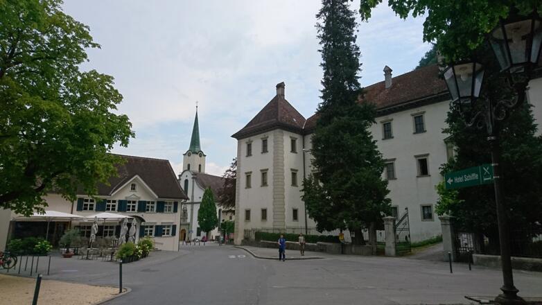 Hohenems Schlossplatz