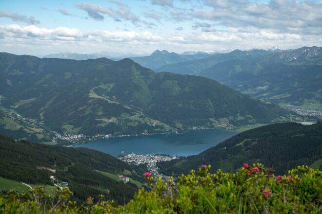 Pinzgauer Spaziergang - Blick auf den Zeller See von der Schmittenhöhe