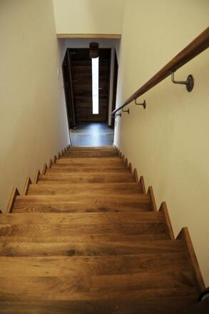 Treppe_zum_unteren_Bereich