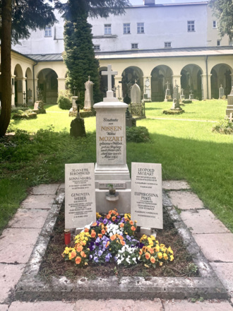 Mozart Familiengrab in Salzburg