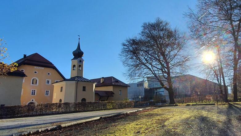 Alte Meierei und Fachhochschule Salzburg - Campus Puch-Urstein