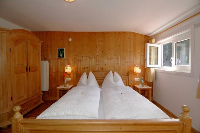 Schlafzimmer Zimmer11 Front