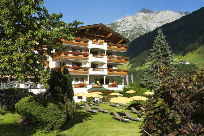 CHRIS_HASIBEDER_DSC8297_b