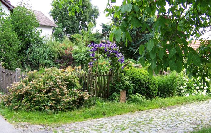 Bauerngarten bei Winklham