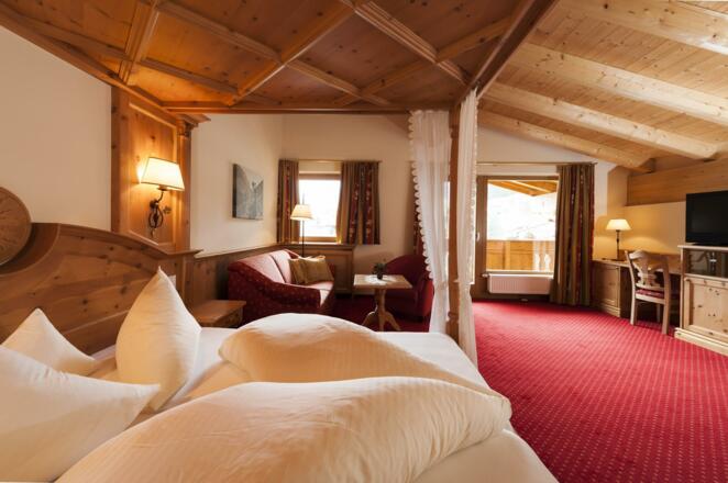 Bergweltsuite- Foto_Chris Hasibeder