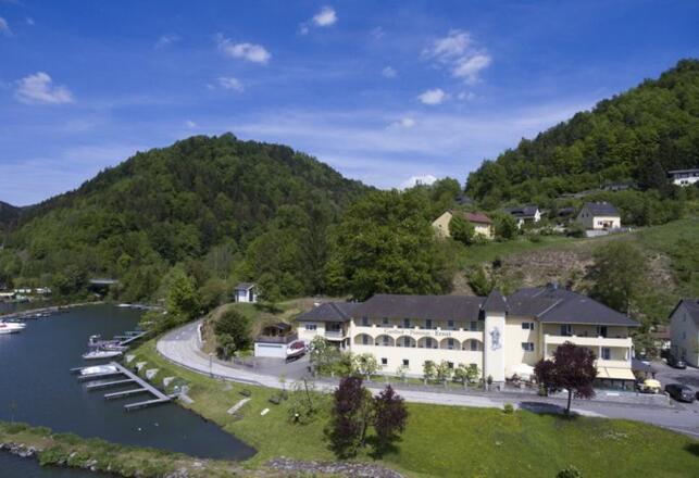Gasthof Landhotel Ernst