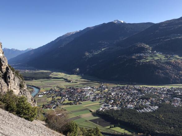Blick talwärts auf dem Weg zur Haiminger Alm