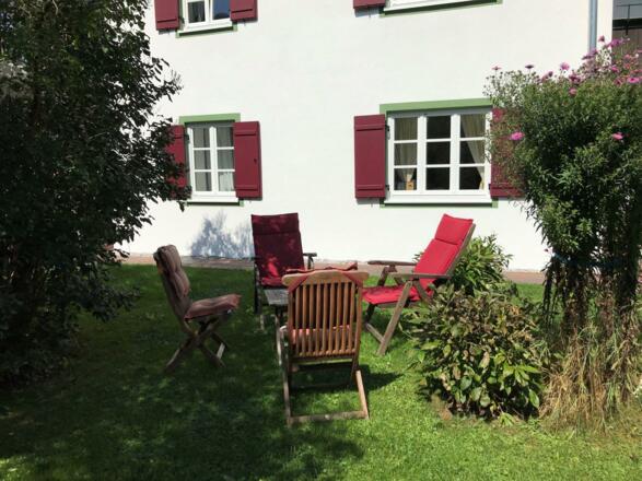 Gästebereich im Garten