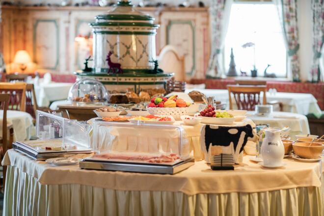 Hotel Guggis Zürs - Frühstücksbuffet
