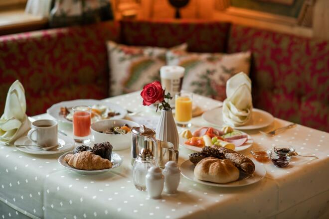 Hotel Guggis Zürs - Frühstück