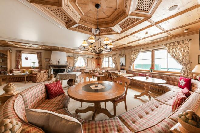 Hotel Guggis Zürs - Frühstücksraum