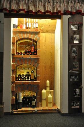 "kleiner Weinkeller"