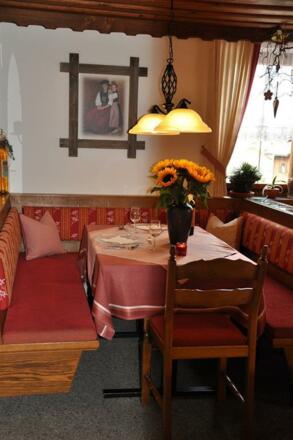 Ihr Platz beim Abendessen!