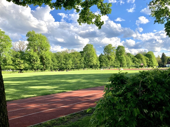 Laufbahn auf der Sportanlage Sachsenstraße